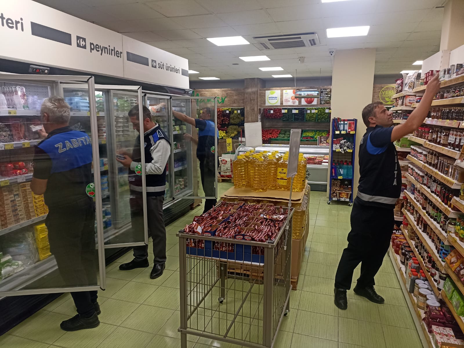 MARKETLERE CEZA YAĞDI
